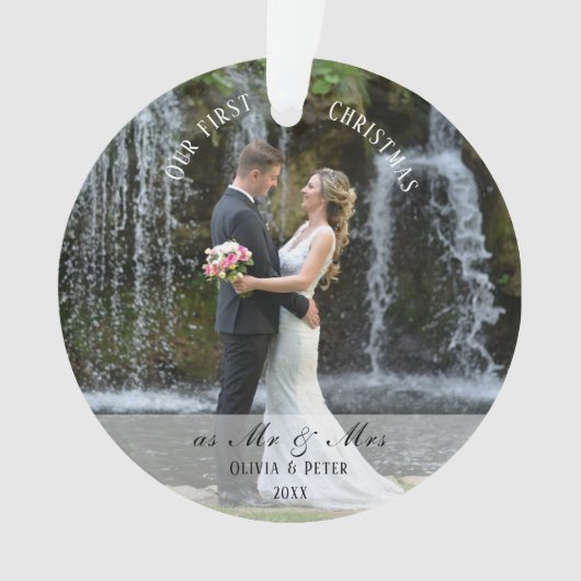 First Christmas Married as Mr. & Mrs. Ornament (voorkant)