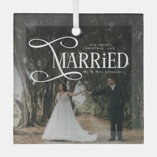 First Christmas Married Mr & Mrs Couples Photo  Glas Ornament (Voorkant)