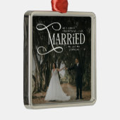 First Christmas Married Mr & Mrs Couples Photo  Metalen Ornament (Rechts)