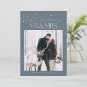First Christmas Mr Mrs Newlywed Photo Slate Blue Feestdagenkaart (Staand voorkant)