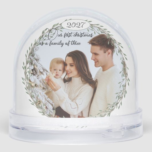 First Christmas new baby photo family of three Sneeuwbol (Achterkant)