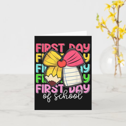 First Day Of School Teachers Pencil Bow Back To Sc Kaart (Gele Bloem)