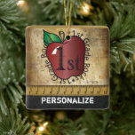 First Grade School Teachers Rock Keramisch Ornament<br><div class="desc">🥇 EEN ORIGINEEL KOPYRIGHT ART ONTWERP VAN Donna Siegrist ALLEEN BESCHIKBAAR OP ZAZZLE! Een kerstversiering met de titel First Grade School Teacher, klaar om je te personaliseren. ✔ OPMERKING: ALLEEN DE NOODZAKELIJKE SJABLOON WIJZIGEN! 😀 Indien nodig, kunt u sommige tekst verwijderen en beginnen vers toevoegend welke tekst en doopvont u...</div>