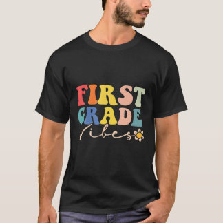 First Grade Vibes - 1St Grade Team Retro 1St Day O T-shirt
