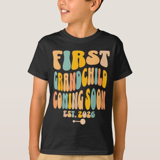 First Granhild Coming Soon 2026 Baby Announcement T-shirt (Voorkant)