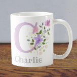 First Initiaal Plus Name Charlie met Flowers Koffiemok<br><div class="desc">Het ontwerp kenmerkt Monogram & Naam met Bloemen één van beide kant in een de pastelstijl van de waterkleur. Initiaal is de letter C. Charlie mok. Een cadeau voor Charlie.</div>
