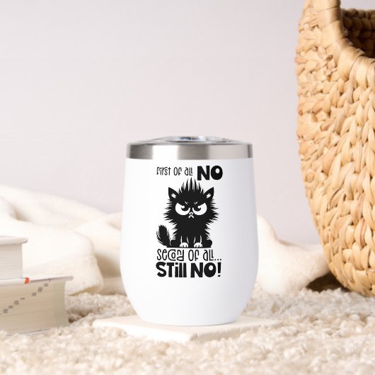 First Of All, No Funny Cat Lover Gift (Woonkamer (Gedraaid) )