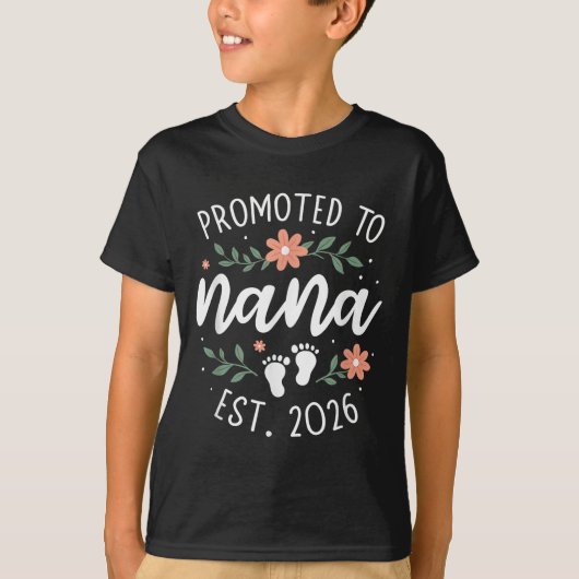 First Pregnancy Announcement Grandma - Promoted To T-shirt (Voorkant)
