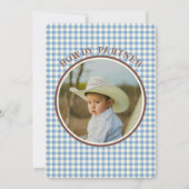 First Rodeo Blue Plaid First Birthday Invitation Kaart (Achterkant)