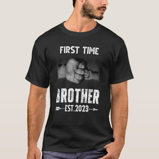 First Time Brother Est 2023 Pregnancy Announcement T-shirt (Voorkant)