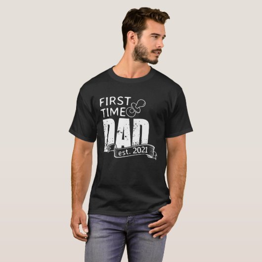 First Time Dad 2021 Become Father Surprise Pregnan T-shirt (Voorkant volledig)