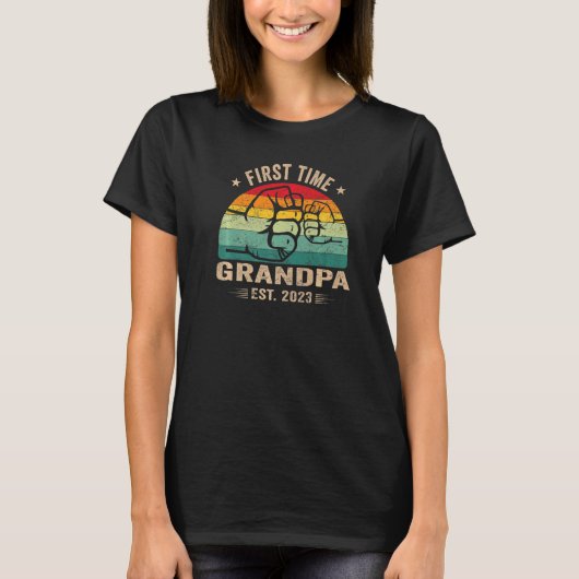 First time grandpa 2023 for grandfather to be   t-shirt (Voorkant)