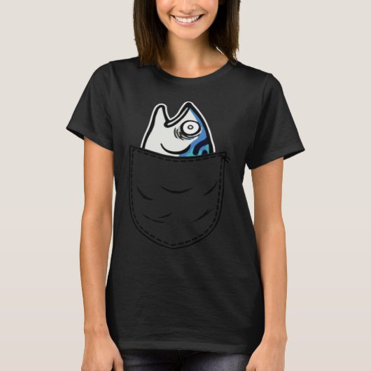 Fish in Pocket Meme Animal T-shirt (Voorkant)
