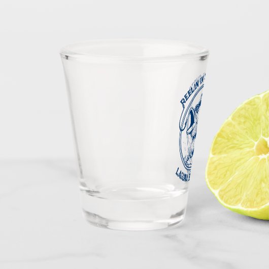 Fish-Reelin' in de hoofdrol Shot Glas (Links)