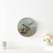 Fishing boats on the beach Wall Clock Ronde Klok (Huis)