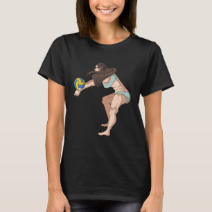 Fit meisje baggeren het volleybal strand dienen me t-shirt