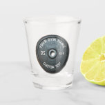 fitness - eigenaar of gebruiker fitness - funny shot glas<br><div class="desc">Gym Eigenaar of Gebruikershynheid Funny dark grijy round weegplate afbeelding met aangepaste curved gym name text - ideaal geschenk voor die liefdeswerk,  fitness en bodybuilding,  of gewoon graag gymnasium</div>