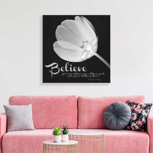 Fitness Tulip White Believe Canvas Afdruk (Insitu (Woonkamer))