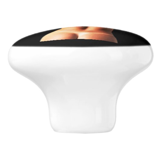 Fitnessmodel Tanlines Thunder_Cove Keramische Knop (Zijkant)