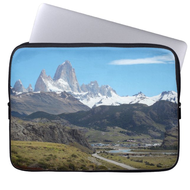Fitz Roy/El Chalten Laptop Sleeve (Voorkant)