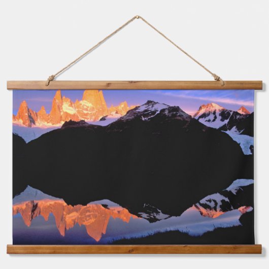 Fitz Roy Group Reflecteerde in Glacial Lakes Hangend Wandkleed (Voorkant)
