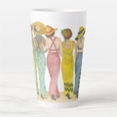 Five Beach Babe Friends op een hoge 17" Latte Mok (Voorkant)