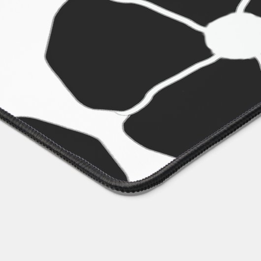 Five-Petal Black Flower Desk Mat (Hoek)