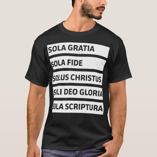 Five Solas  Sola Gratia Sola Fide Soli Deo Gloria  T-shirt (Voorkant)