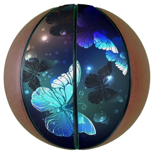 Fladderende Nachtvlinder Basketbal (Verticaal)