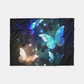 Fladderende Nachtvlinder Fleece Deken (Voorkant (Horizontaal))