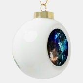 Fladderende Nachtvlinder Keramische Bal Ornament (Links)