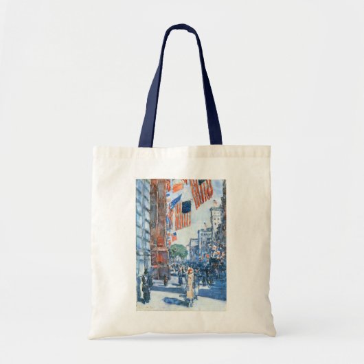 Flags 5e avenue van Childe Hassam, Kunst Tote Bag (Voorkant)