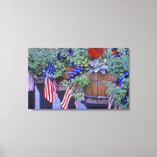 Flags and Flowers in Philipsburg Montana Canvas Afdruk (Voorkant)