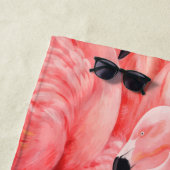 Flamboyance van roze flamingos strandlaken (In situ)