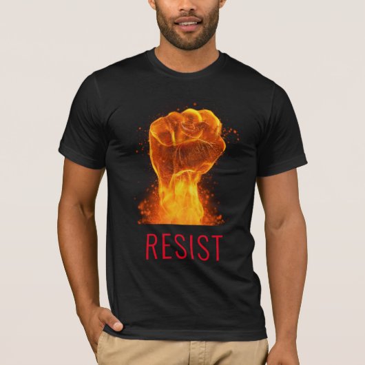Flaming Fist Resist  T-shirt (Voorkant)