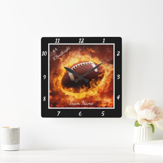 Flaming Football Sports Vierkante Klok (Huis)