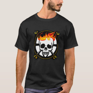 Flaming Skull Pirate Emblem Circular Black White Y T-shirt