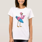Flamingo als Surfer met Surfboard T-shirt (Voorkant)
