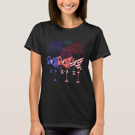 Flamingo American Flag Firework Independence Day T-shirt (Voorkant)