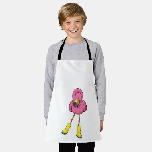 Flamingo bij regenen met rubberlaarzen schort (Gedragen)