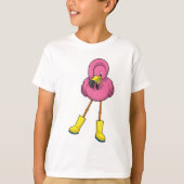 Flamingo bij regenen met rubberlaarzen t-shirt (Voorkant)