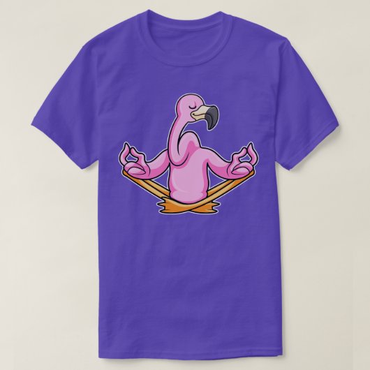 Flamingo bij Yoga in Crosslegged T-shirt (Design voorkant)