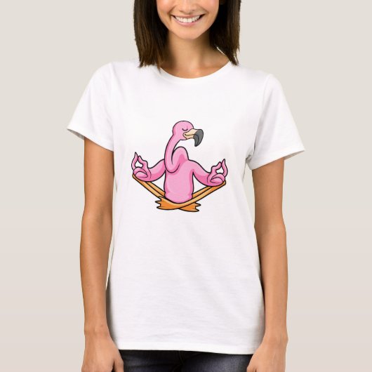 Flamingo bij Yoga in kruispoten T-shirt (Voorkant)
