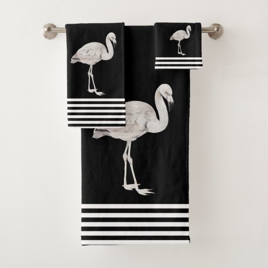 Flamingo Chic Black White Boho Tropical Bath Bad Handdoek (Insitu)