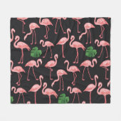 Flamingo Elegance:  Monstera Fusion. Fleece Deken (Voorkant (Horizontaal))