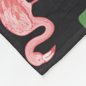 Flamingo Elegance:  Monstera Fusion. Fleece Deken (Hoek)