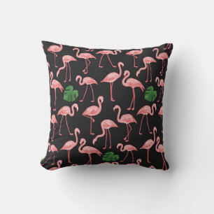 Flamingo Elegance:  Monstera Fusion. Kussen