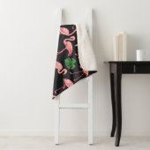 Flamingo Elegance:  Monstera Fusion. Sherpa Deken (In situ)