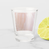 Flamingo Feathers in Shades of Pink Shot Glas (Achterkant)