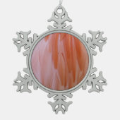 Flamingo Feathers in Shades of Pink Tin Sneeuwvlok Ornament (Voorkant)